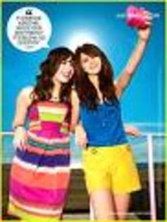 images[7] - Selena Gomez si Demi Lovato