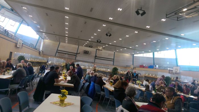 27 - EXPOZITIA   NATIONALA  A GERMANIEI DE URIAS PESTRIT 2015