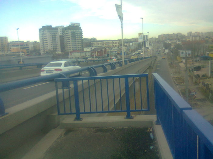 Înprejurimi Mihai Bravu; Vedere de pe pod
