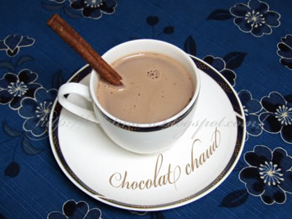 ciocolata calda - 7 poze cu monica columbeanu si 3 poze cu monica columbeanu si irinel columbeanu