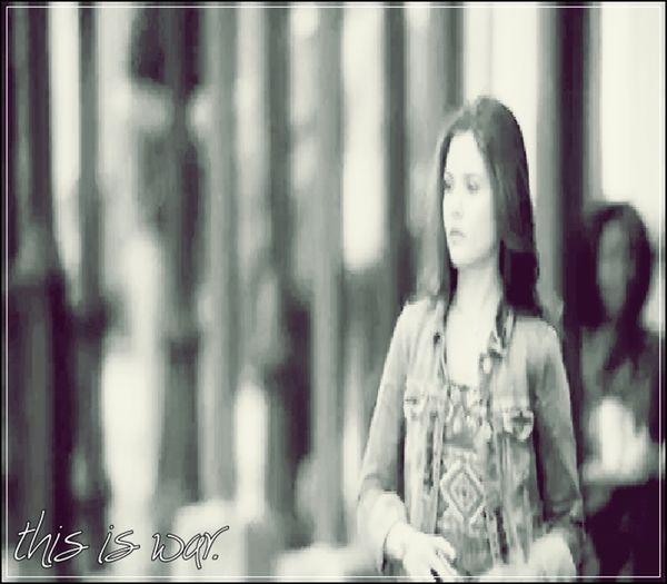 ×əʎəsʍoɹɔ ☠ ¦  jingle bells, jingle bells, jingle bells rock.