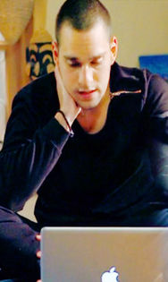 bandicam 2015-12-12 23-06-00-458