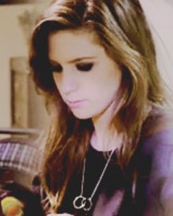 bandicam 2015-12-13 13-39-04-468 - 01 anca - noi puse trecut - npt