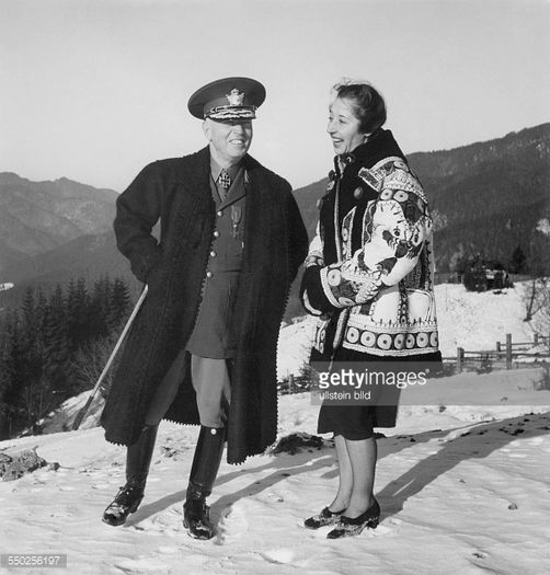 Maria si Ion Antonescu - MARESALUL EROU ION VICTOR ANTONESCU
