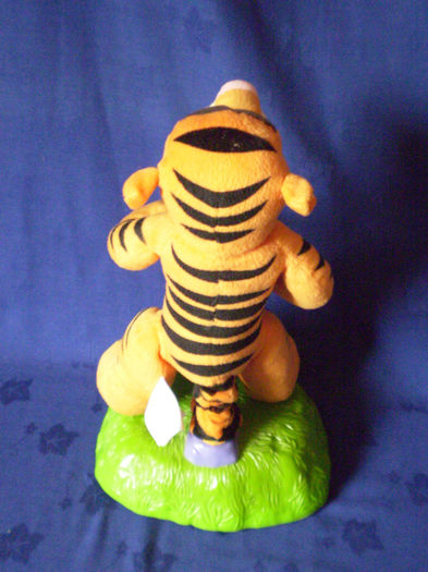 s-l1600.TIGGER BOUNCING TALKING MOTION ACTIVATED ROOM GUARD TESTED AND WORKING.k