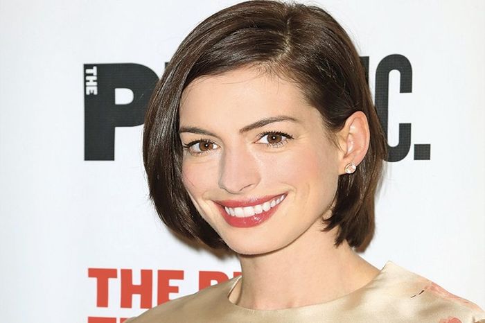 Anne Hathaway