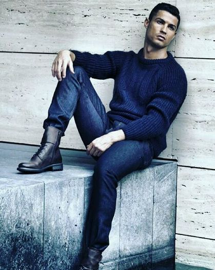 N-am voie sa te alint?;;)