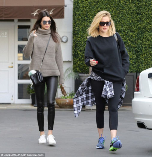 tumblr_nzosxnA8Ld1r1yxowo1_500