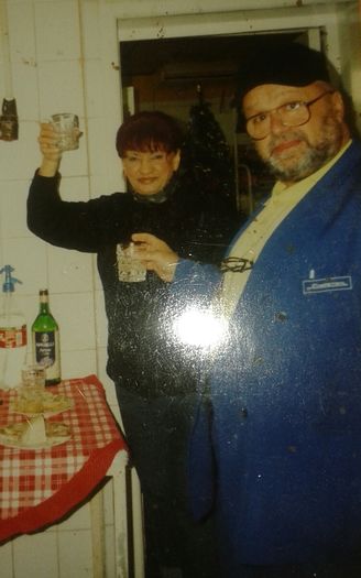 - *petrec și ei pe Acolosha că mna*