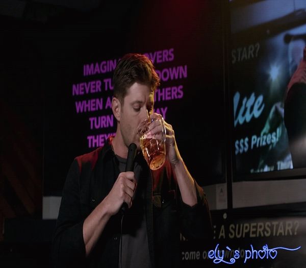 Hello,hello everyone! *ia o halba de bere si se duce sa ciocneasca cu Kol si Alaric*