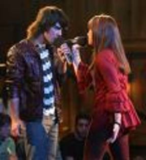 imagesCANPQW81 - Camp Rock