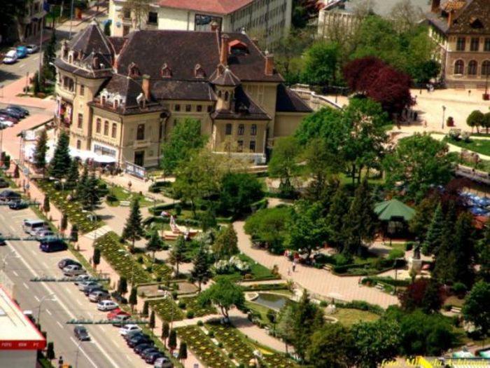 PARCUL  TINERETULUI - PIATRA NEAMT ORASUL MEU SI INPREJURIMI