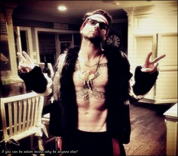 Maine poti sa imbraci rochia dar acum vreau s-o dai jos.