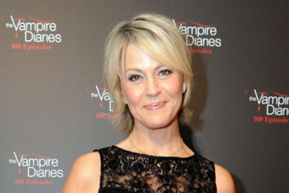 Am terminat si eu salata de beouf, a zis Roxana ca aduce Neamtu` mai multa bautura deci sa numai; luam noi nimic Octaviane
