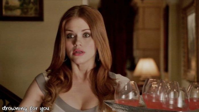 Nici nu ma gandeam de Revelionul trecut sa fiu cu Derek :))) Sau tu cu Ian.