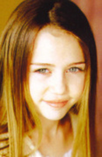 10094700_ZAHMRVJQB - Miley Cyrus