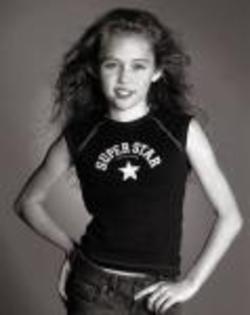 10473553_GXGFJXTZT - Miley Cyrus