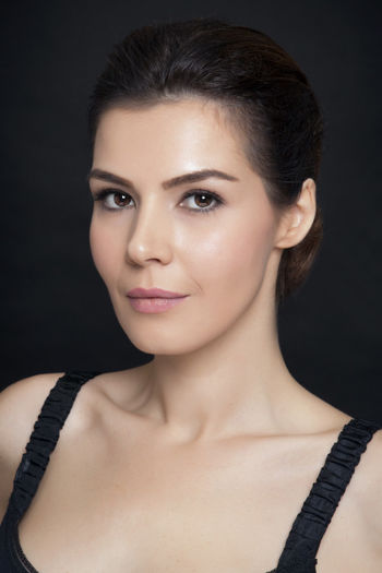 Hatice Sendil - 1 Actrite