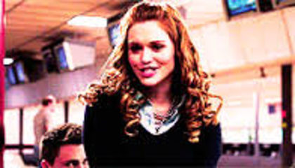 *vine si il sterge:))))))))* hai ma mosule la dans