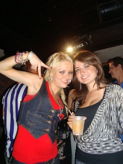 n713287192_1416718_662