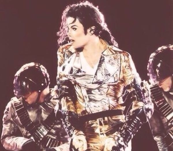 493 DAY - #MichaelJackson - @16.O9 - 500 days with my mega king