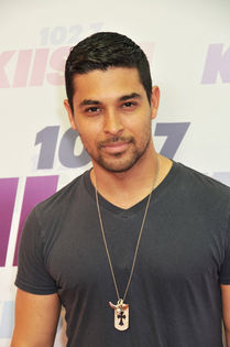 1,72 m: Wilmer Valderrama