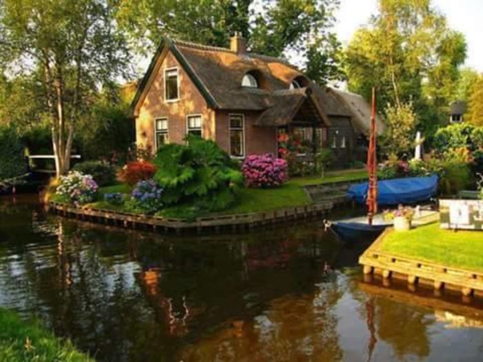 11828723_492694150890193_1082221676579285457_n - Mobilier gradina