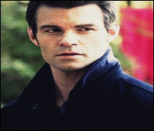 [se uită la Katherine] .. ăă, eu o să plec. La revedere :-h .. [pleacă  cu viteză]