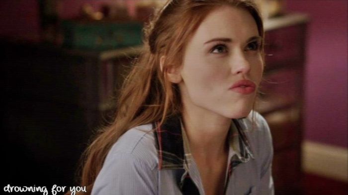 Ce sa-i faci...?Sa o inveti sa ma respecte ca-s nevasta-ta, ba baiatule. Si eu nu i-am vorbit urat