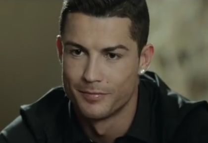 Ce zici , mai joci o runda cu noi?