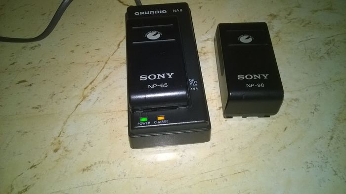 Incarcator acumulatori grundig (33)