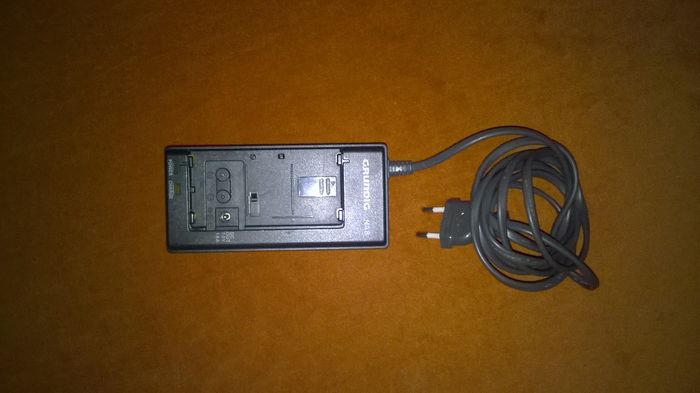 Incarcator acumulatori grundig (51)