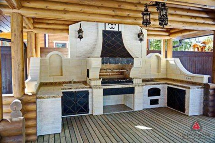 581898_798043373658300_3684786175179770178_n