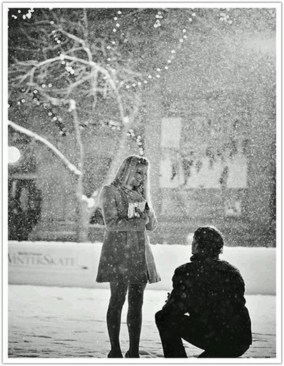 cerere-in-casatorie-pe-zapada-o-nunta-superba-Proposal-Chris-Emeott-Photography - LUNA IANUARIE 2016-PRIMA LUNA DIN AN-BUN VENIT