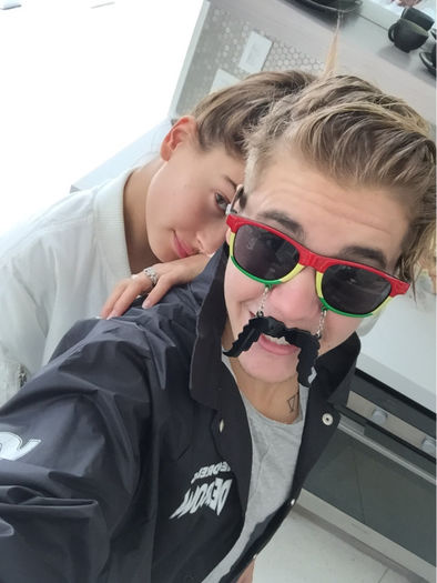 tumblr_no3jh4DpoR1tk2py6o1_540 - justin and hailey