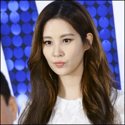 Seo. [o prinde de picior, o musca tare=))] Sper sa nu ma ingras. Cate calorii ai? :| #H =)))