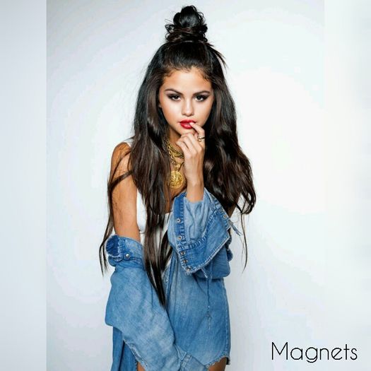 #. Selena Gomez is played by Andruh ; - smokeandsunset x selenaGOMEZ