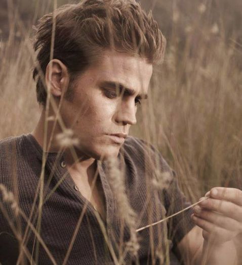 ♥ (26) - Paul Wesley