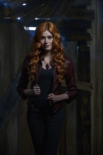 Shadowhunters (32) - Shadowhunters