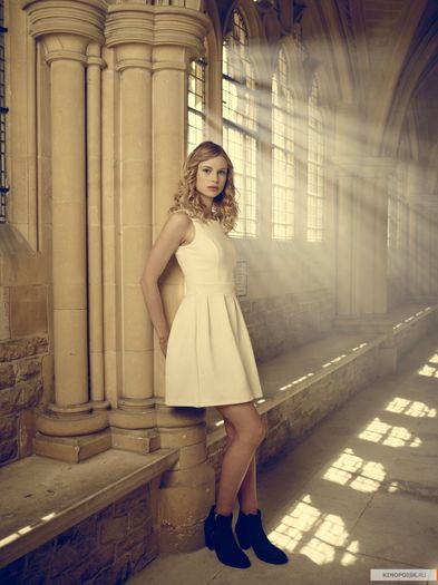 Vasilisa ,,Lisa''Dragomir Vampire Academy 1