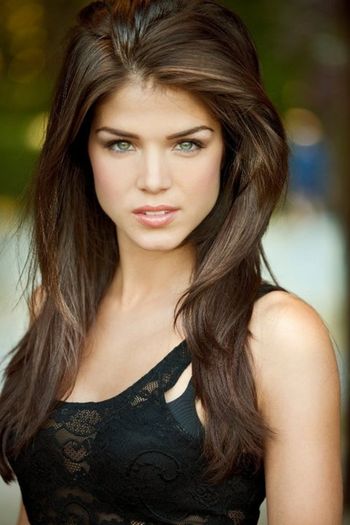 Marie Avgeropoulos 7