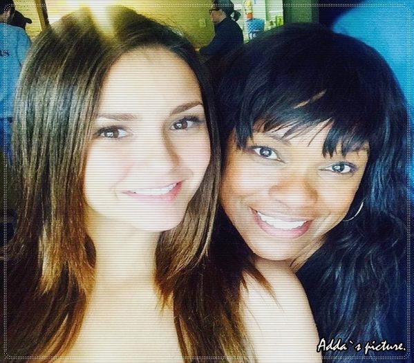 - Lalala, nu știu de ce am pus pozele astea.