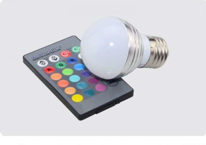 _bec-led-rgb-telecomanda 50 ron - - Bec led cu telecomanda lumina ambientala colorata 5w