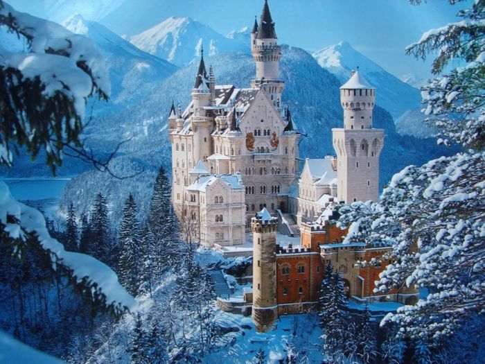 0-0-Bavaria_Castello_Neuschwanstein