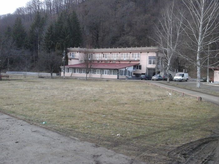20160128_172015; Pensiunea gura jgheaburi otelu rosu
