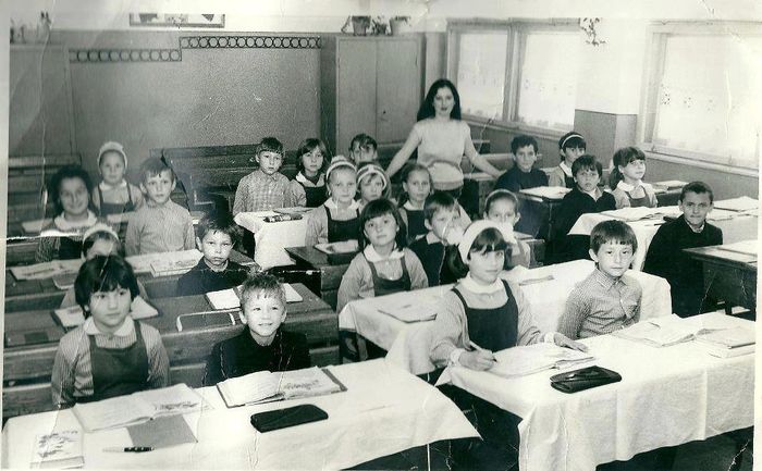 clasa I - Amintiri dinainte de 1989-1