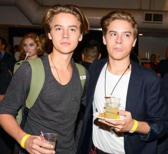 Zack and Cody Now - Cole Sprouse And Dylan Sprouse _Zack and CodY