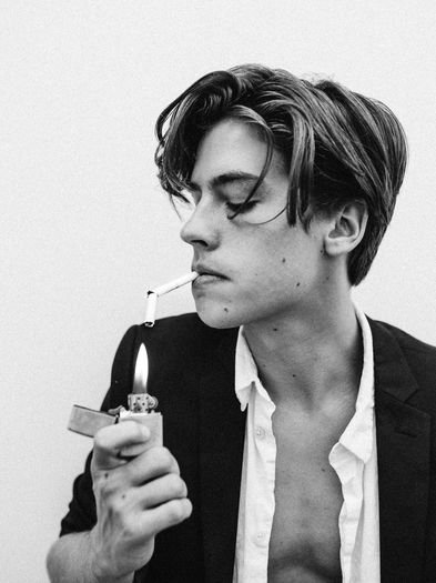 Cole Sprouse- Cole Now