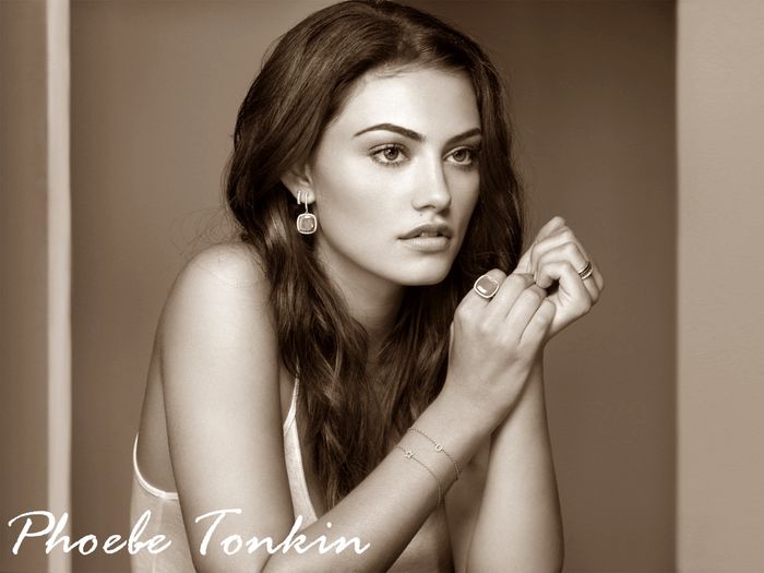 PHOEBE TONKIN - movie 3-IN LUCRU