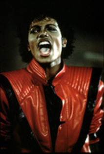 IETLNNUPOHOPIRNBIQE - Michael Jackson